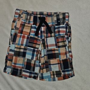 Gymboree madras plaid shorts, size 5, excellent condition!